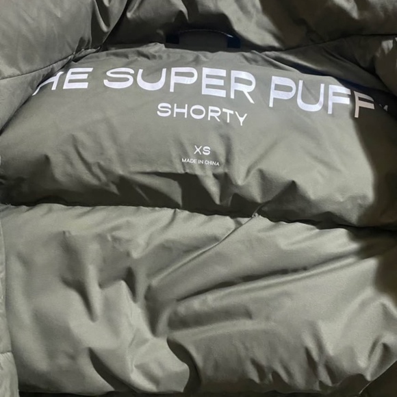 Aritzia super puff shorty - Dark Olive - Picture 8 of 8